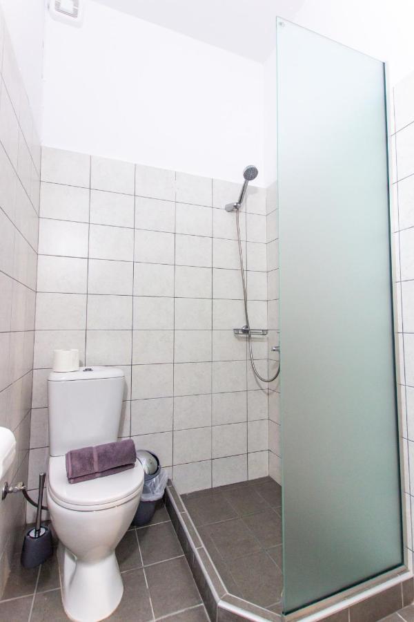 Anassa Apartments Asproválta Eksteriør billede