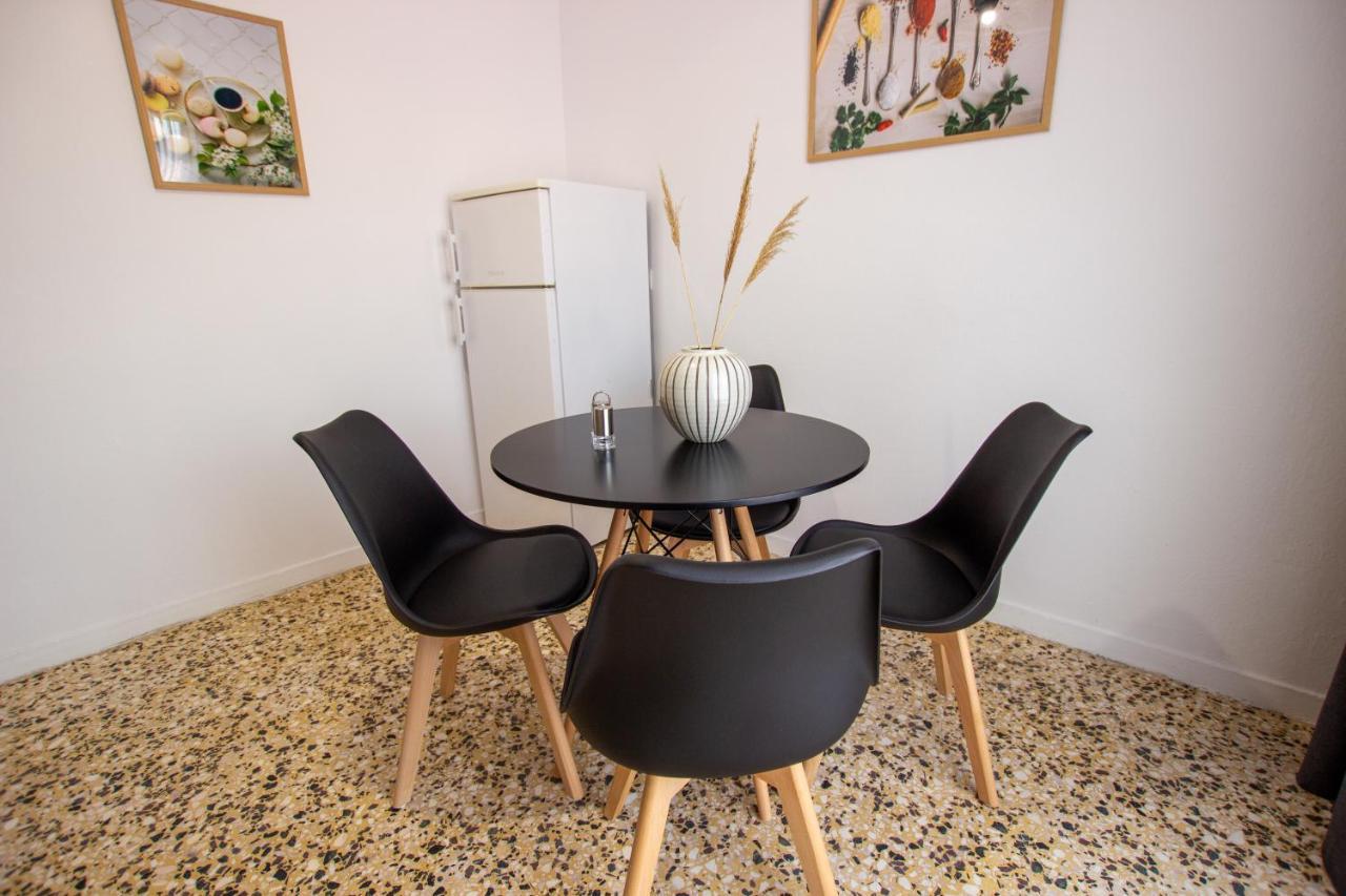 Anassa Apartments Asproválta Eksteriør billede
