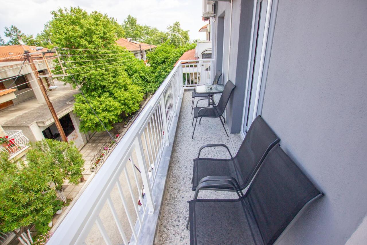 Anassa Apartments Asproválta Eksteriør billede